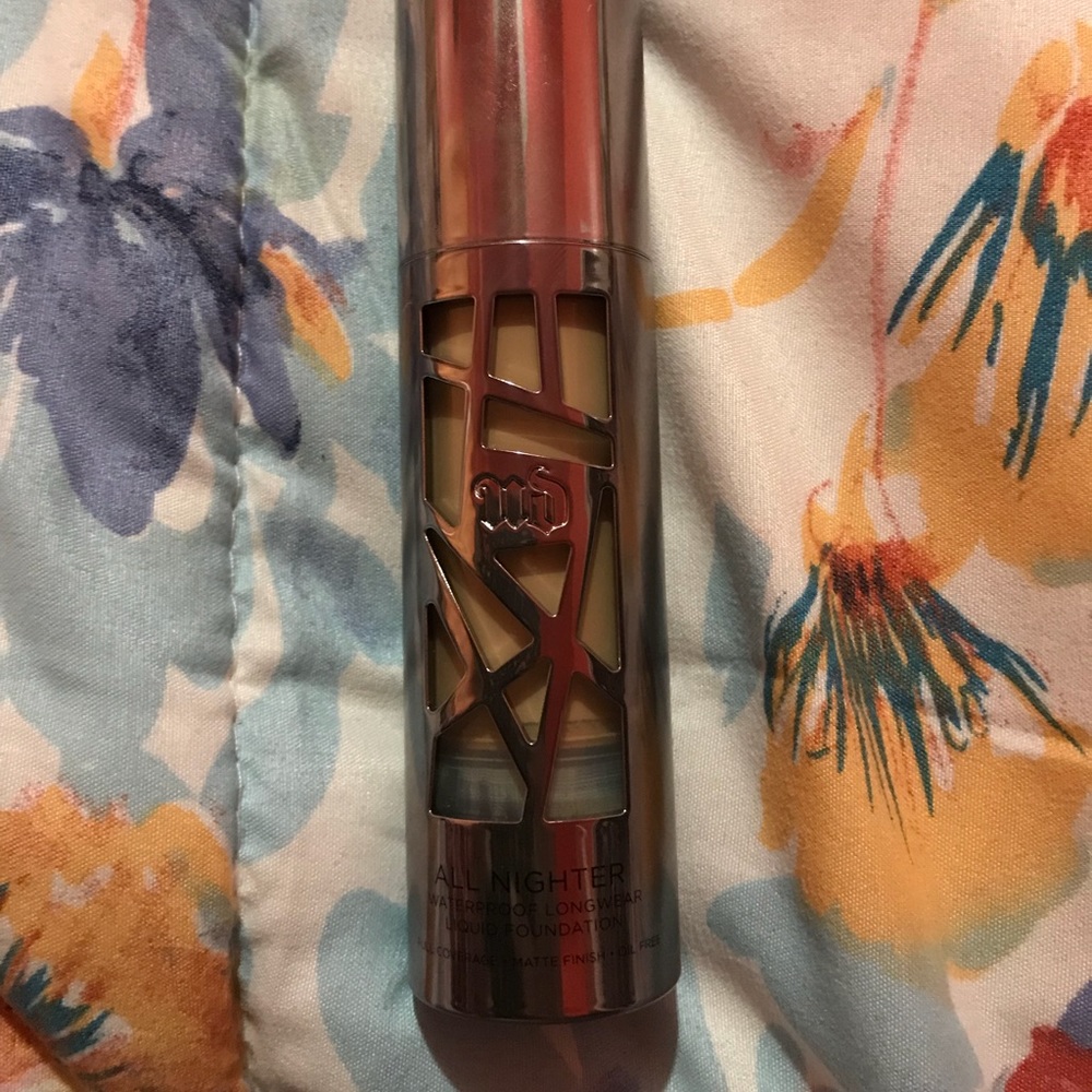 Urban Decay All Nighter foundation